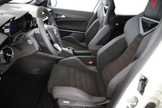 https://vehicle.imgix.net/4418644/67429026-7906-4280-86e7-f3392c5f21a6.jpg
