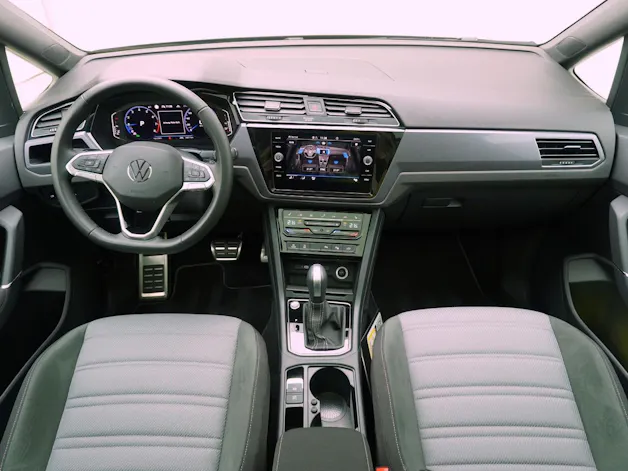 VW Touran 1.5 TSI DSG R-Line Black Style