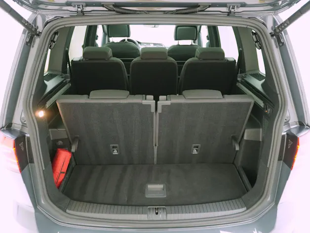 VW Touran 1.5 TSI DSG R-Line Black Style
