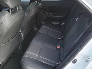 Toyota Yaris Cross 1.5 VVT-i HSD Premium AWD