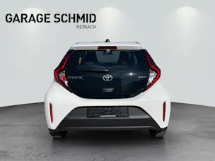 Toyota Aygo X 1.5 VVT-i HSD Comfort