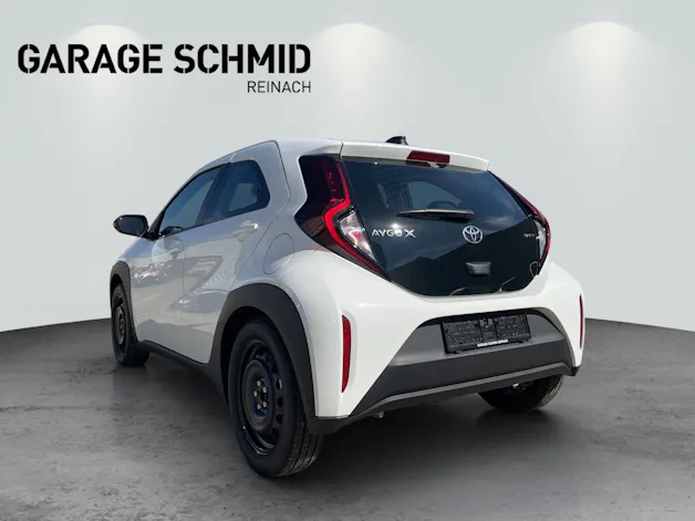 Toyota Aygo X 1.5 VVT-i HSD Comfort