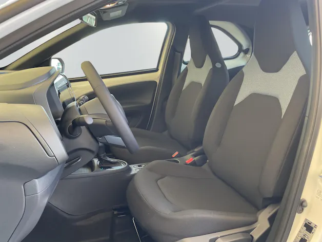Toyota Aygo X 1.5 VVT-i HSD Comfort