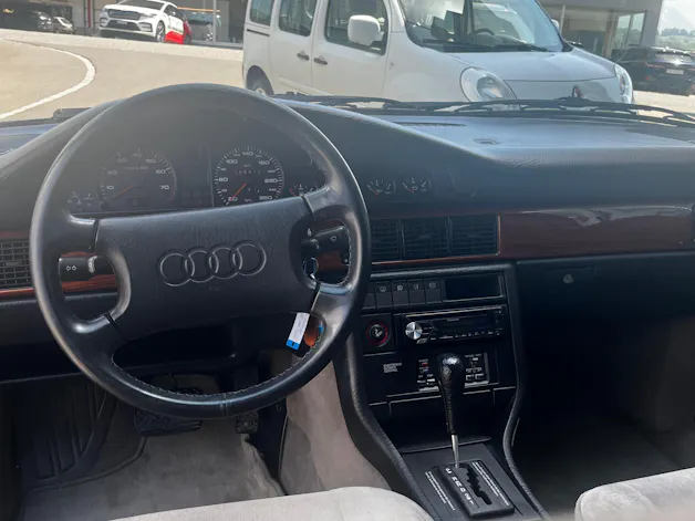 Audi 100 2.3 E