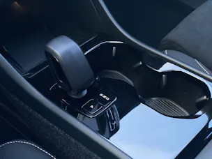 VOLVO EX40 Twin Black Edition AWD