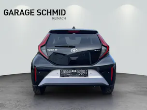Toyota Aygo X 1.5 VVT-i HSD Trend