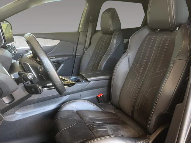 PEUGEOT 3008 1.5 BlueHDi GT Pack