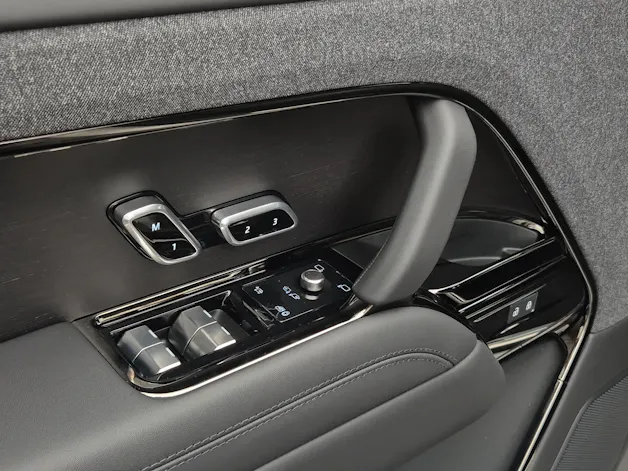 Land Rover Range Rover Sport 3.0 I6 P550e Autobiography