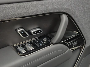 https://vehicle.imgix.net/4418860/2bb4a132-0312-4599-9f94-b9967abd2b50.jpg