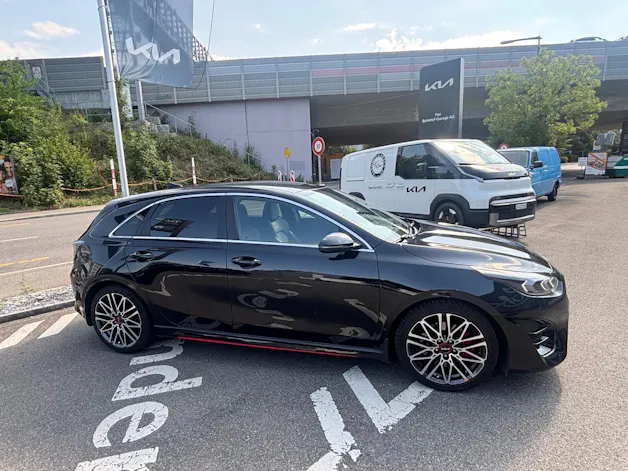 Kia Ceed 1.6 T-GDi GT