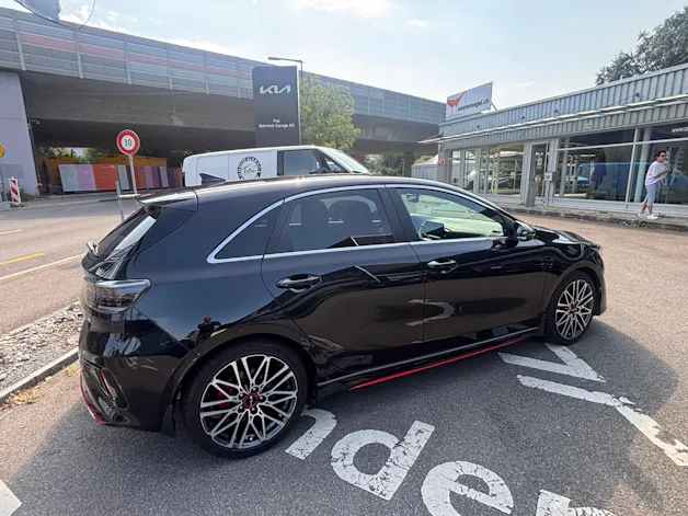 Kia Ceed 1.6 T-GDi GT