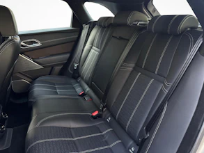 https://vehicle.imgix.net/4418900/a4489886-cc71-4ac2-a554-ead4f2197e0c.jpg