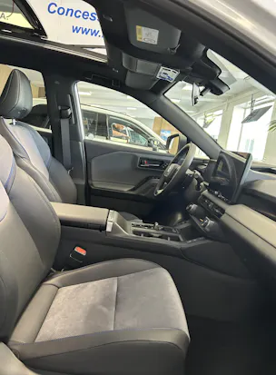 Suzuki Across 2.5 PHEV Compact Top 4x4
