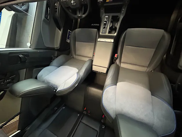 Suzuki Across 2.5 PHEV Compact Top 4x4