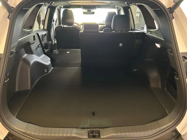 Suzuki Across 2.5 PHEV Compact Top 4x4