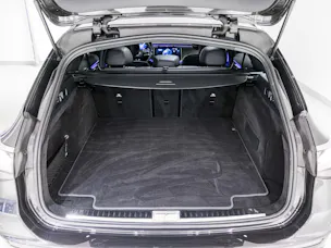 MERCEDES-BENZ E 200 4MATIC T-Modell