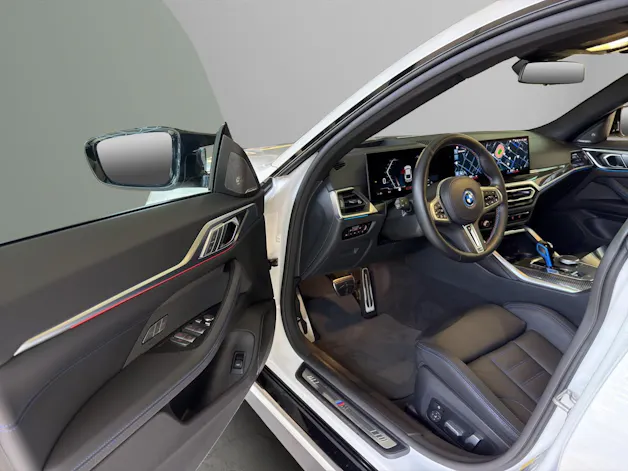 BMW i4 M50