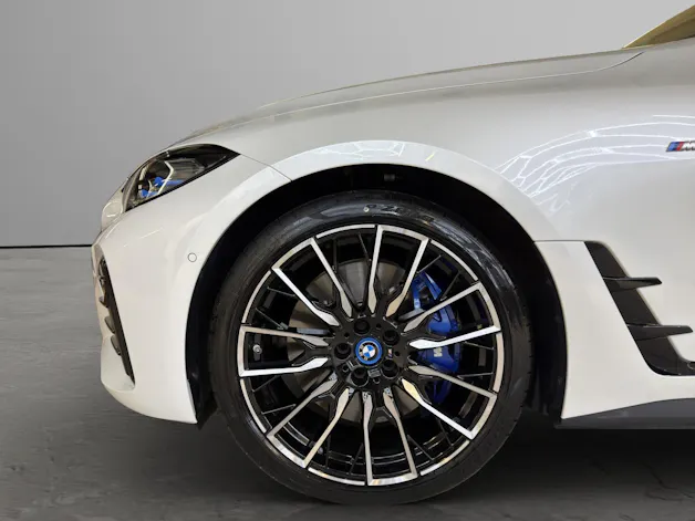 BMW i4 M50