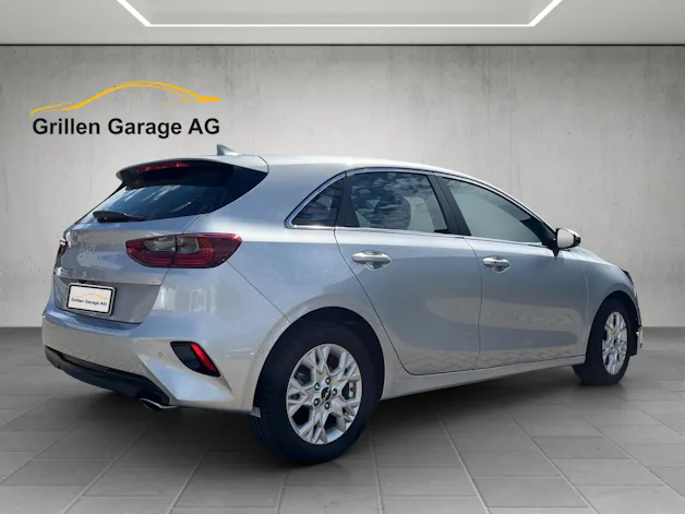 Kia Ceed 1.5 T-GDi MHEV Power