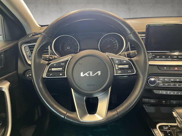 Kia Ceed 1.5 T-GDi MHEV Power