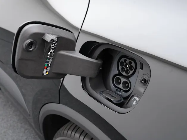 Porsche Macan 4