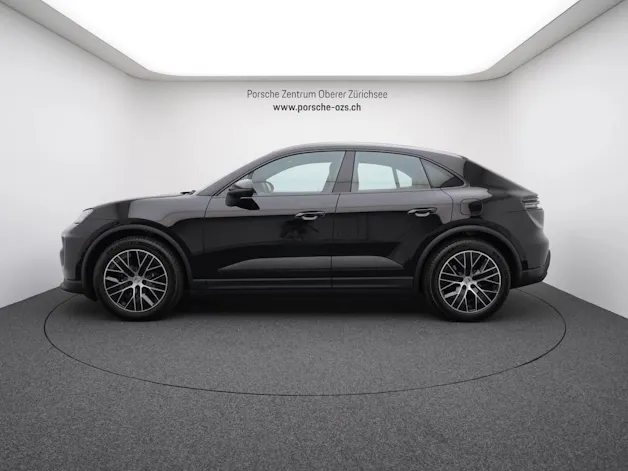 Porsche Macan 4