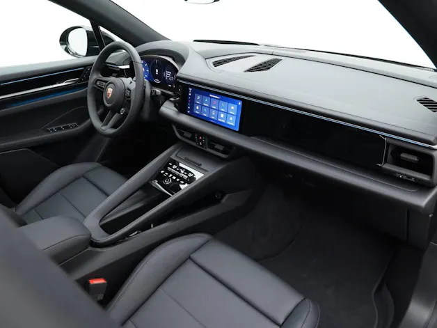 Porsche Macan 4