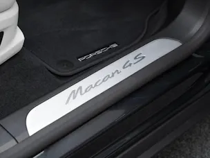 PORSCHE Macan 4S