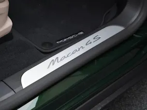 PORSCHE Macan 4S