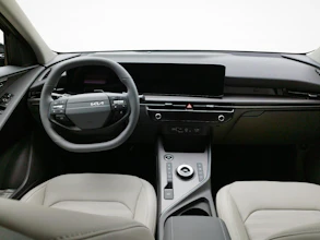 https://vehicle.imgix.net/4419014/c2e871d2-0815-47dd-8fbf-f94635c3786b.jpg