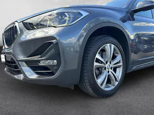 BMW X1 20i Sport Line xDrive F48 (CH9