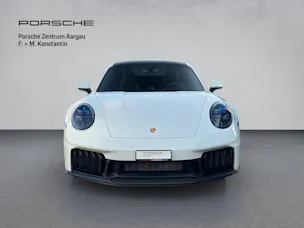 PORSCHE 911 Carrera GTS