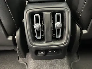 VOLVO XC40 2.0 B4 MH Momentum AWD