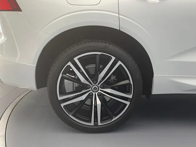 Volvo XC60 2.0 T8 TE R-Design eAWD