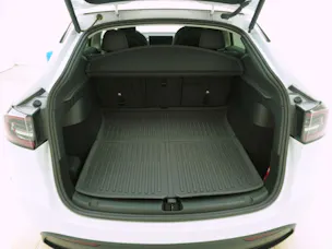 Tesla Model Y Long Range Dual AWD