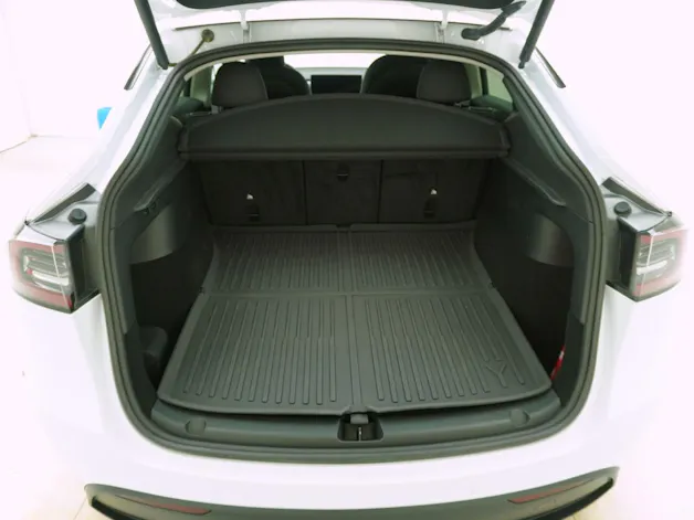 Tesla Model Y Long Range Dual AWD