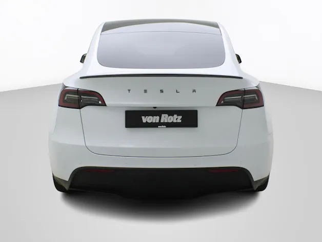 Tesla Model Y Long Range Dual AWD