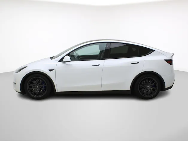 Tesla Model Y Long Range Dual AWD