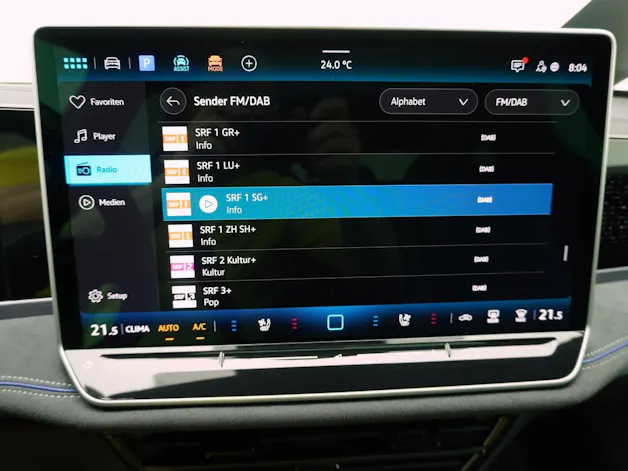 VW Passat Variant 2.0 TDI DSG R-Line 4Motion