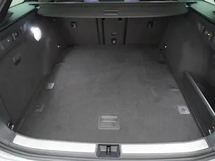 VW Passat Variant 2.0 TDI DSG R-Line 4Motion