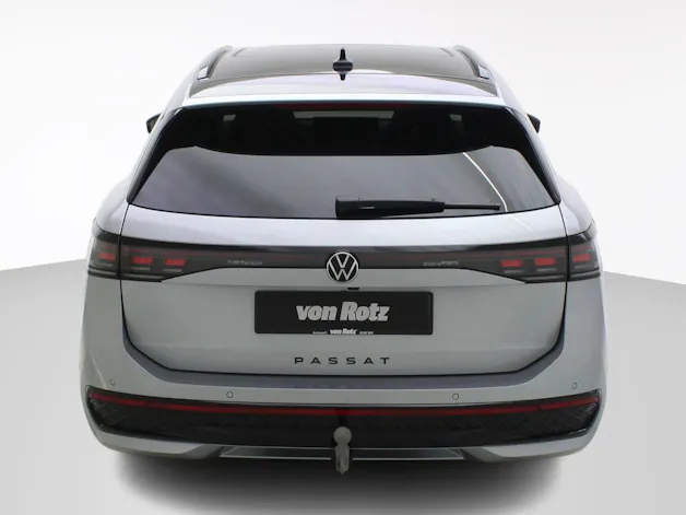 VW Passat Variant 2.0 TDI DSG R-Line 4Motion