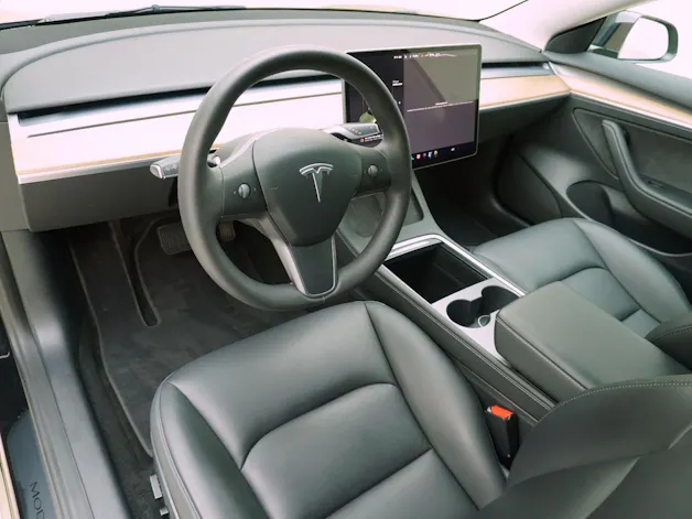Tesla Model 3 Long Range Dual Motor AWD