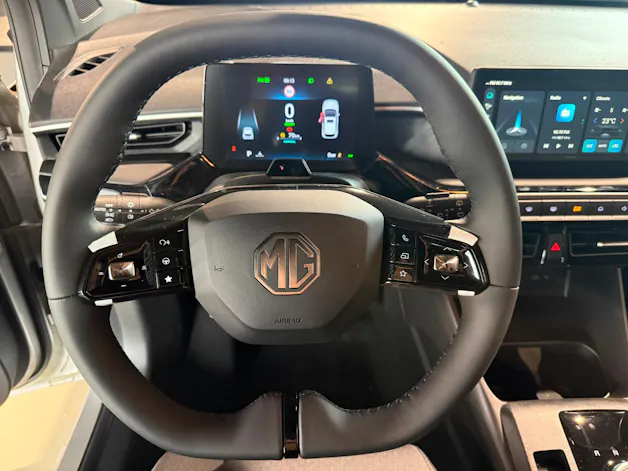 MG 3 1.5 Hybrid Luxury Aut.