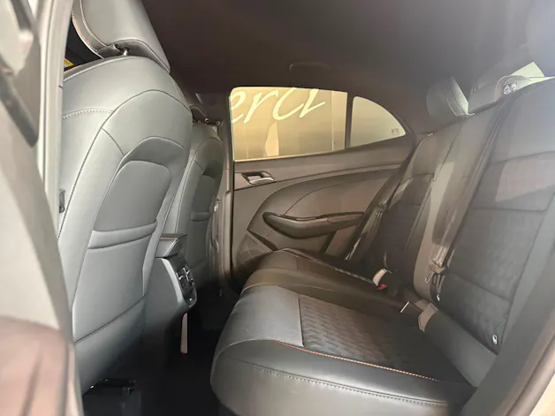 MG 3 1.5 Hybrid Luxury Aut.