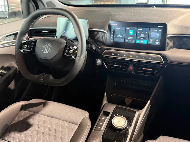 MG 3 1.5 Hybrid Luxury Aut.