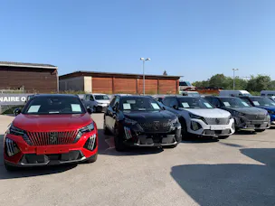 Peugeot 2008 1.2 145 MHEV GT Exclusive