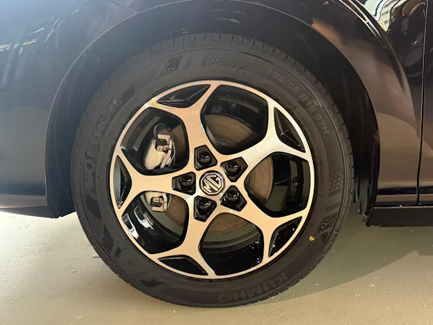 MG 3 1.5 Hybrid Luxury Aut.