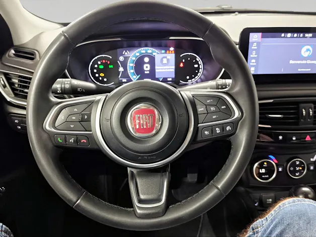 Fiat Tipo Hybrid 1.5 Cross