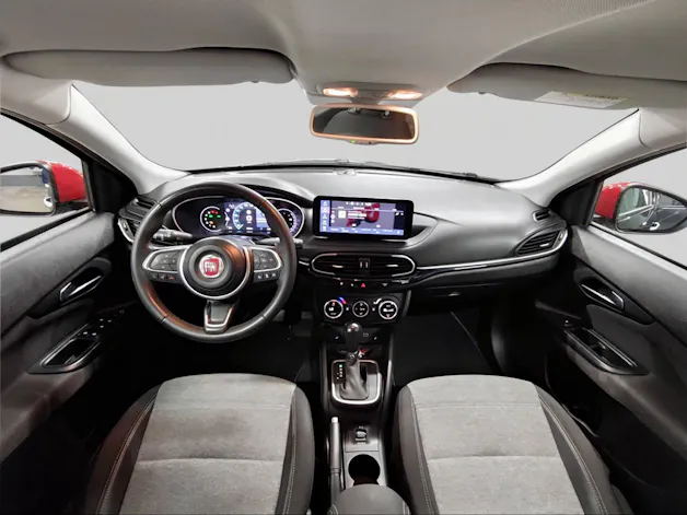 Fiat Tipo Hybrid 1.5 Cross