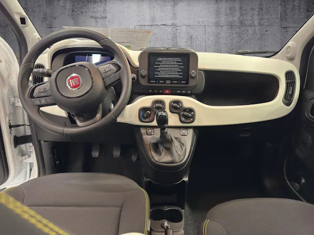 Fiat Pandina 1.0 MHEV Cross